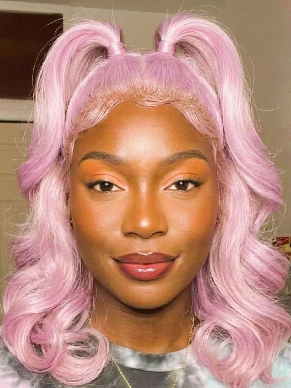 Outre Perfect Hairline Glueless 13x4 HD Lace Front Wig – Jeannie in French Lilac
